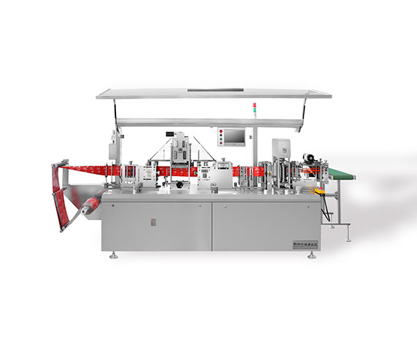 VPD250四邊封濕巾包裝機(帶機械手、帶圓角裝置)